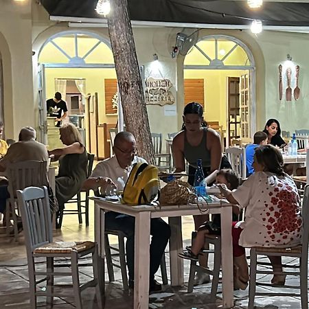 Malta House In Galaxidi Villa Bagian luar foto